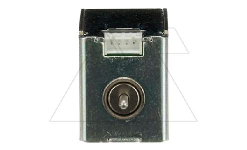 Реле (расцепитель) мин. напряжения UVR (YU) для E1.2...E6.2 и XT7/XT7M, 220...240VAC/DC 300VA с разъемами