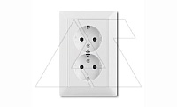 Basic 55 - Розетка 2x2P+E нем. стд.с защитными шторками (сл.кость)