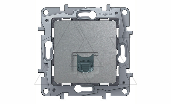 Etika - Розетка 1хRJ-45 UTP CAT6 (алюминий) Etika - Розетка 1хRJ-45 UTP CAT6 (алюминий)