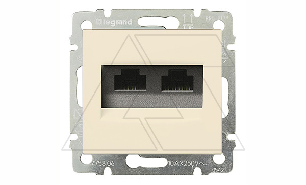 Valena - Розетка 2хRJ-45 FTP CAT6 монтаж на винтах, сл.кость Valena - Розетка 2хRJ-45 FTP CAT6 монтаж на винтах, сл.кость