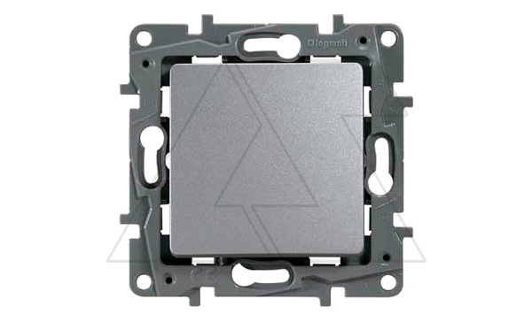 Etika - Переключатель промежуточный (алюминий) Etika - Переключатель промежуточный (алюминий)