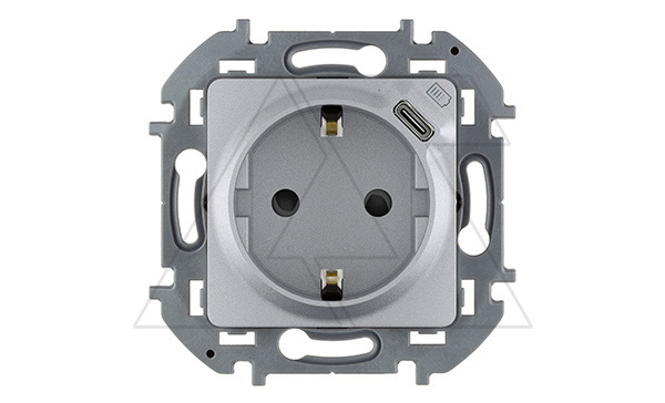 Inspiria - Розетка 2P+E нем. стд., с USB Type С, 1500mA- 5В (алюминий/стикерованный) Inspiria - Розетка 2P+E нем. стд., с USB Type С, 1500mA- 5В (алюминий/стикерованный)