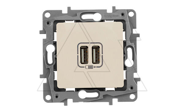 Etika - Зарядное устройство с двумя USB Type A, 240V/5V, 2400мА. (сл.кость) Etika - Зарядное устройство с двумя USB Type A, 240V/5V, 2400мА. (сл.кость)