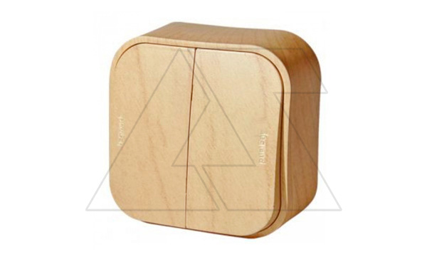 Quteo - Выключатель двухклавишный, накладной монтаж, винт. зажимы, дерево