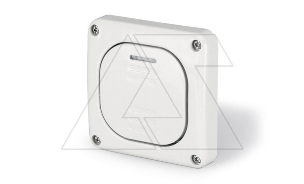 Переключатель встраиваемый проходной, 1P 10A/250V, с подсветкой, M95(95x95mm), IP66, серия PROTECTA