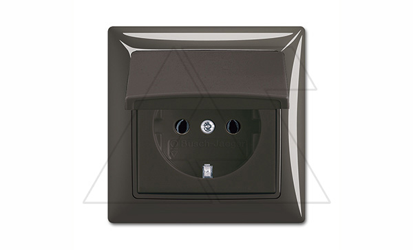 Basic 55 - Розетка 2P+E нем. стд. с крышкой и рамкой, IP 44 (шато-черный) Basic 55 - Розетка 2P+E нем. стд. с крышкой и рамкой, IP 44 (шато-черный)