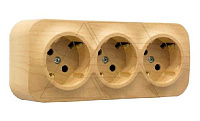 Quteo - Розетка 3x2P+E нем. стд. со шторками (дерево)