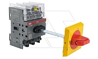 Выкл. нагрузки OT100F3HY5X6ST4, 100A 3P с желто-красной выносной блок. рукояткой на 3 замка OHYS2AJ IP65 и осью OXS6X120